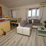 Apartamento Toni